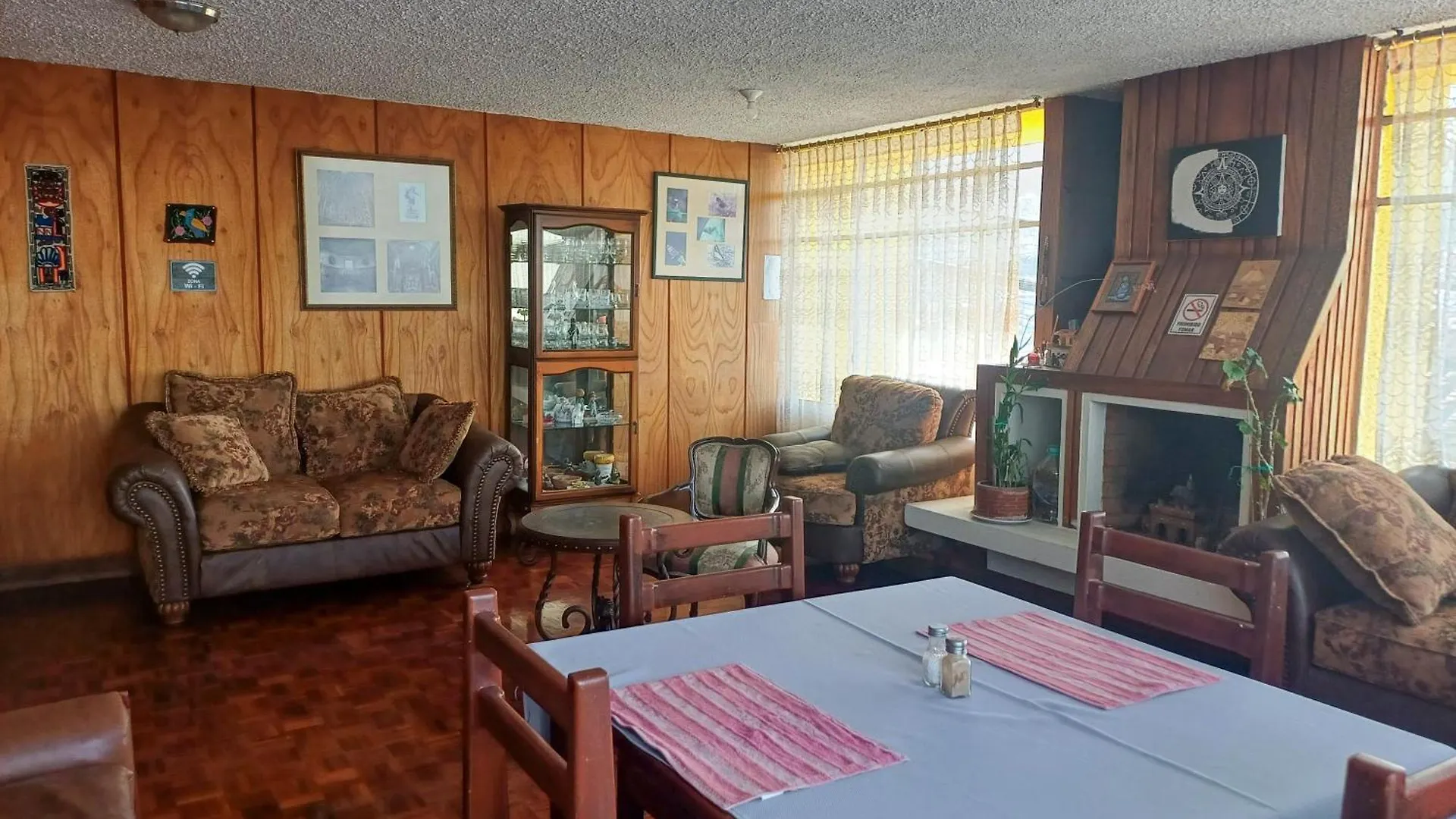 The Quito Guest House With Yellow Balconies For Travellers